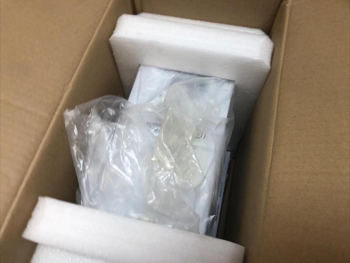 1 NEW EATON CORPORATION DG1-32011FB-C21C, Input 208-240V, Output 0~Vin, 50-60Hz