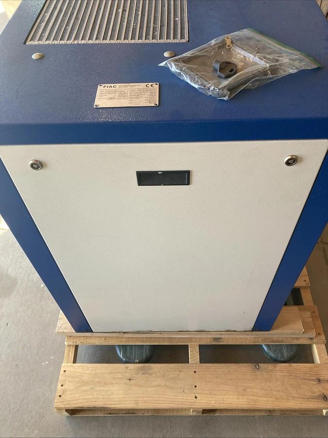 Used FIAC CRS 20 Encapsulated Rotary Screw Air Compressor | U.S.A. SELLER
