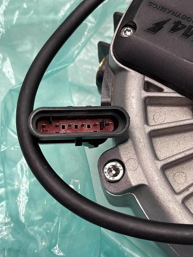 New-DANA TM4 Electro Hydraulic Assisted Power Steer system EHPS Electrodynamic*