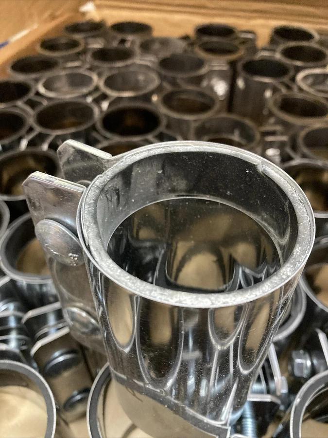 90qty PIOVAN 2” Stainless Steel Conduit Coupler With Sleeve 540810050PIOVAN *--