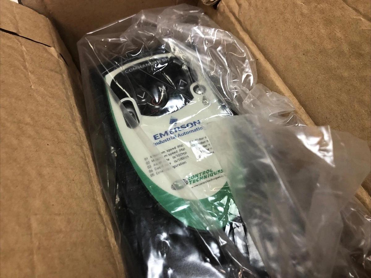 1 New Emerson Nidec Inverter SKB3400110, Control Techniques, Original Box