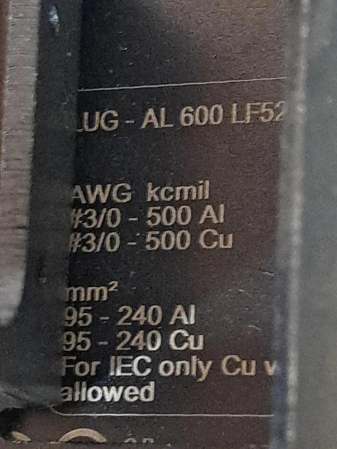 Used Square D  PowerPacT  LJ 400 / LJA36400U31X  Circuit Breaker USED??