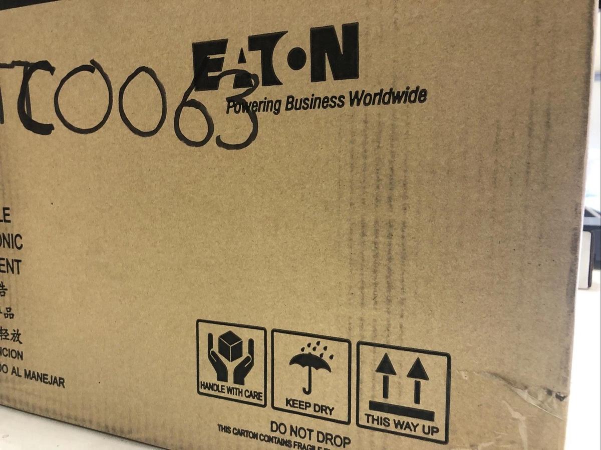 1 NEW EATON CORPORATION DG1-32011FB-C21C, Input 208-240V, Output 0~Vin, 50-60Hz