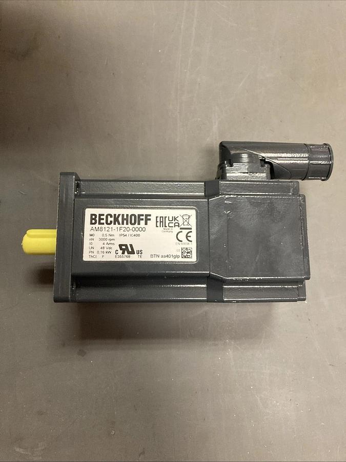 NEW In Box BECKHOFF AM8121-1F20-0000 Compact Low-Voltage Brushless Servo Motor