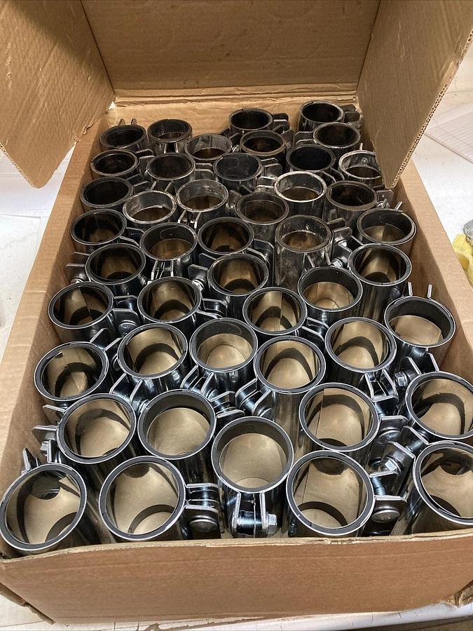 90qty PIOVAN 2” Stainless Steel Conduit Coupler With Sleeve 540810050PIOVAN *--