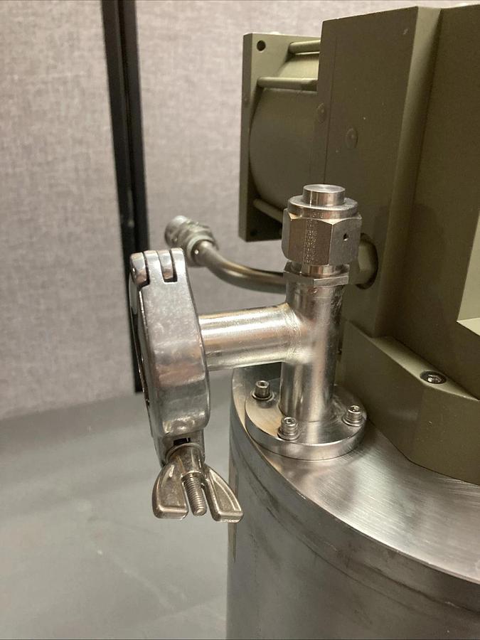Used CTI-CRYOGENICS High Vacuum CRYO-TORR 8 CRYOPUMP 8033168R USED | U.S.A. SELLER