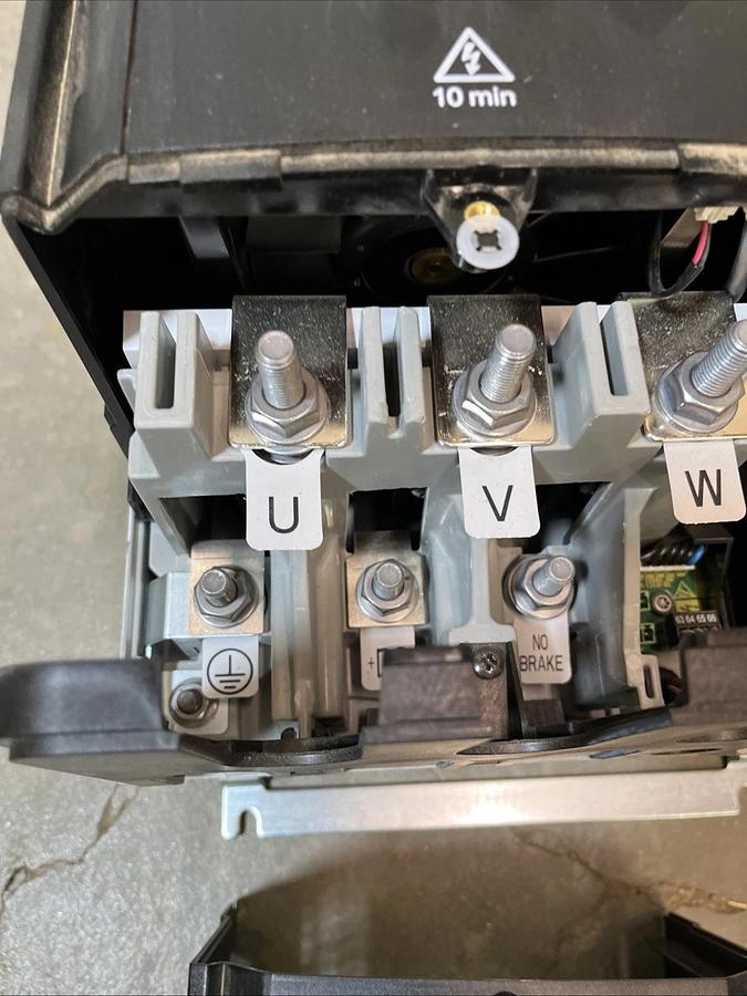 Used Nidec Control Techniques Unidrive M000-114 03770 DUO, INDUSTRIAL | U.S.A. SELLER