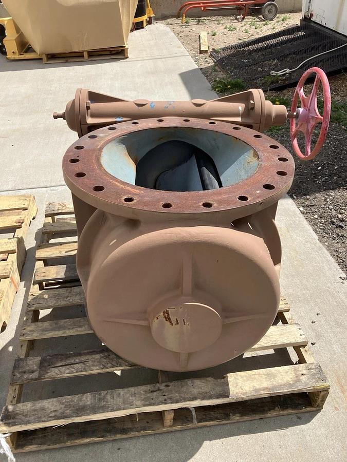 1x Giant Dezurik Valve 20in 9475430R001 Water Main Valve
