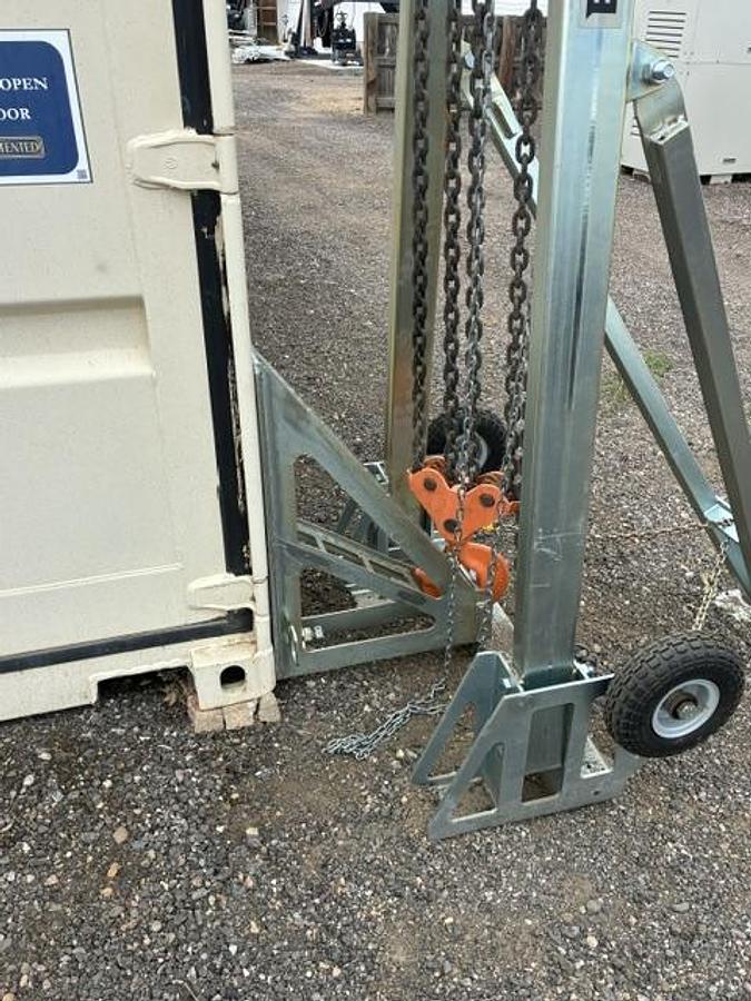 Used Bison C-Lift M20 20 ton Connex container lift system sea can shipping container lift