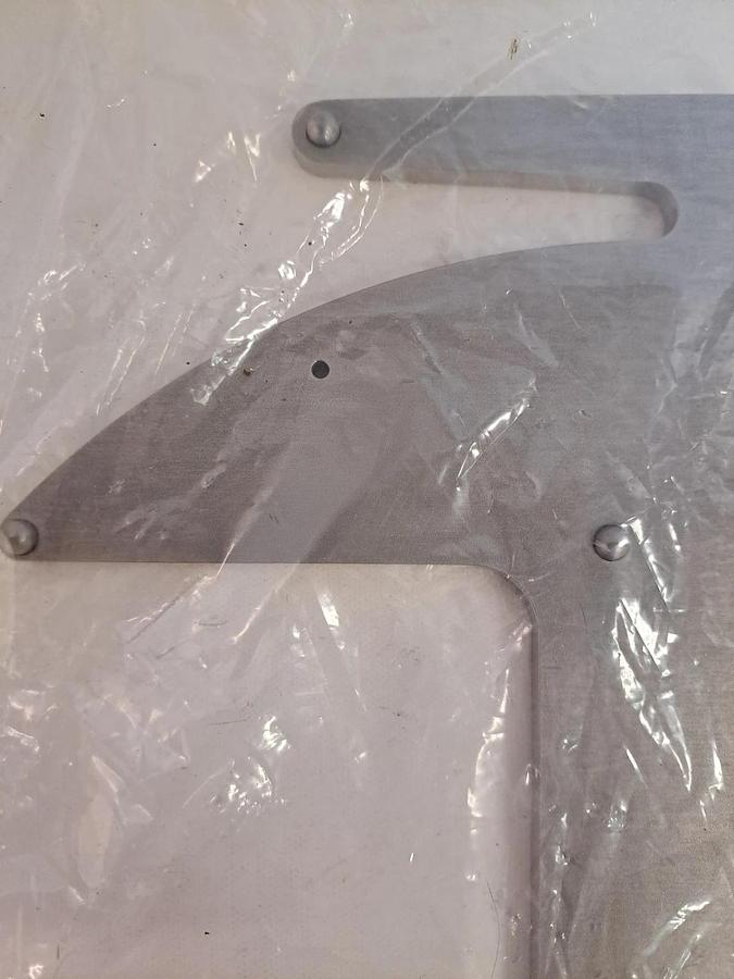 Applied Materials AMAT 0020-28364 Blade 6 In Adv 101 Shutter Endura 5500 New