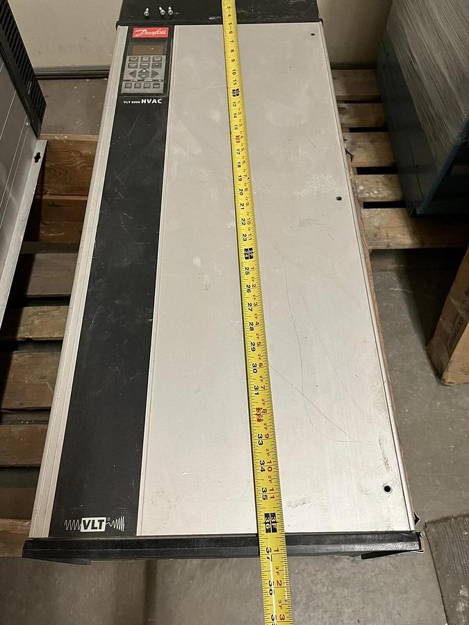 Used Danfoss VLT 6062 HVAC 175Z7060 AC Drive, 460V, 90A, 60HP, VLT6062HT
