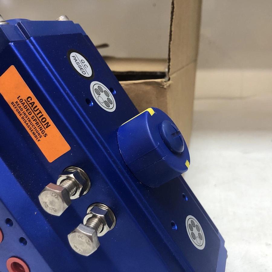 New DYNAQUIP CONTROLS P3S27AJSR07510F Pneumatically Actuated  Two-Way Ball Valve