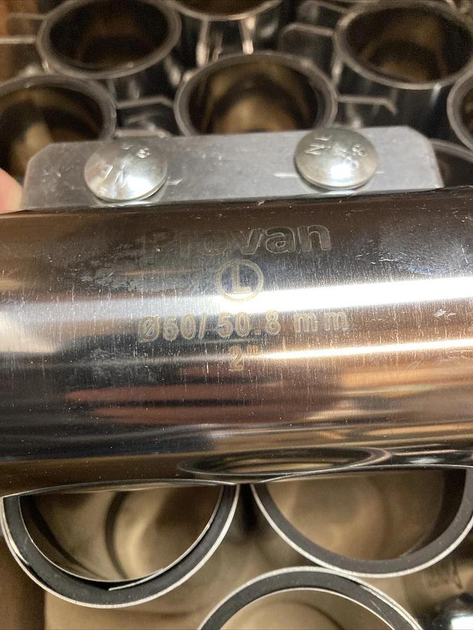90qty PIOVAN 2” Stainless Steel Conduit Coupler With Sleeve 540810050PIOVAN *--