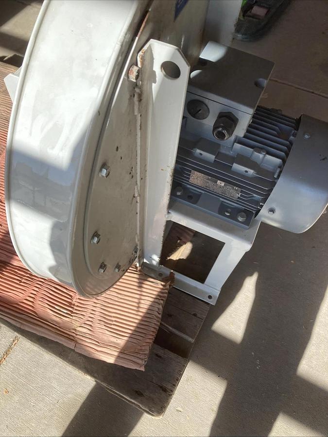 Used CBI CH4/3HDB450/2,2/2-60Hz Centrifugal Blower Fan w/Bracket | U.S.A. SELLER