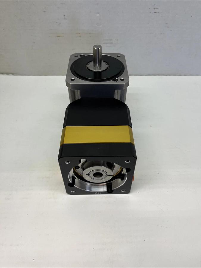 New-PARKER RX34-020-S2 (RX34020S2) Gearmotor Stealth Gearhead RX Rev. B 20:1 *-