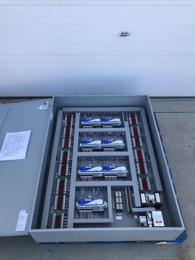 JOHNSON CONTROLS SMOKE AUXILIARY PANEL 36”x48” 6x MS-IOM4711-0U 1x FAC2611-0U -