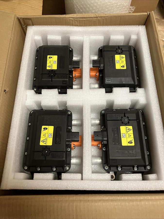 8x 3KW XY Heater DC355V High Voltage Coolant Heater DF-JLDQ-355V/3KWP EV Heater*
