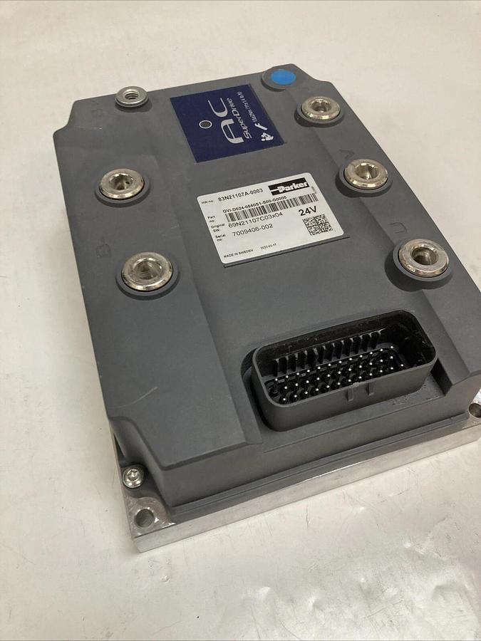 NEW ACSuperDrive Global Vehicle Converter HW no: 83N21107A-0003 U.S.A. SELLER *