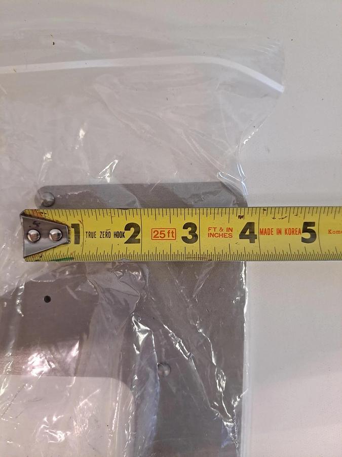 Applied Materials AMAT 0020-28364 Blade 6 In Adv 101 Shutter Endura 5500 New