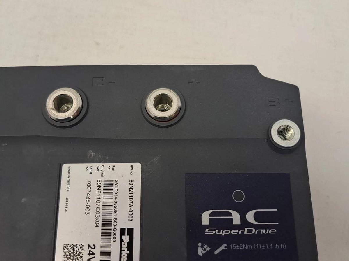 Used PARKER GVI-D024-0550S1-S00-G0000 Global Vehicle Inverter USED