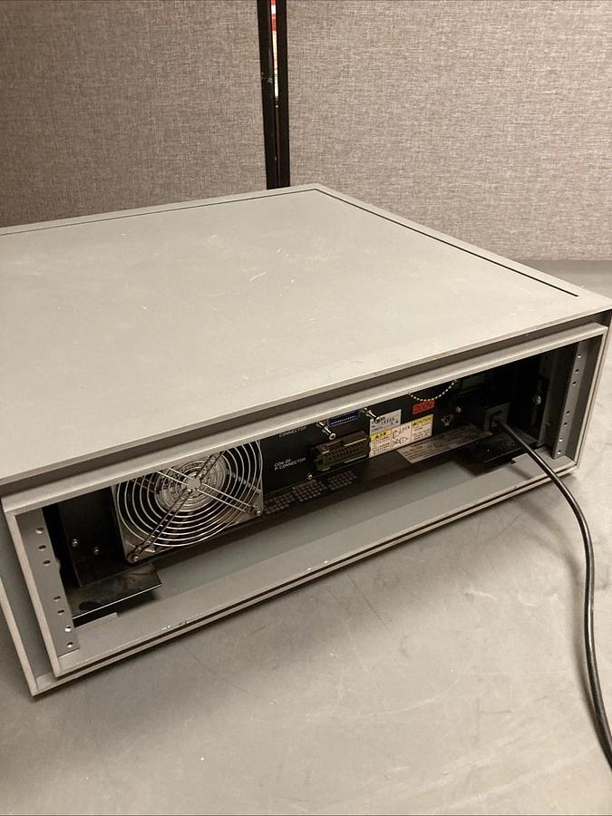 Used Seiko Seiki Turbomolecular Pump Control Unit SCU-300 POWERS ON UNTESTED | U.S.A.