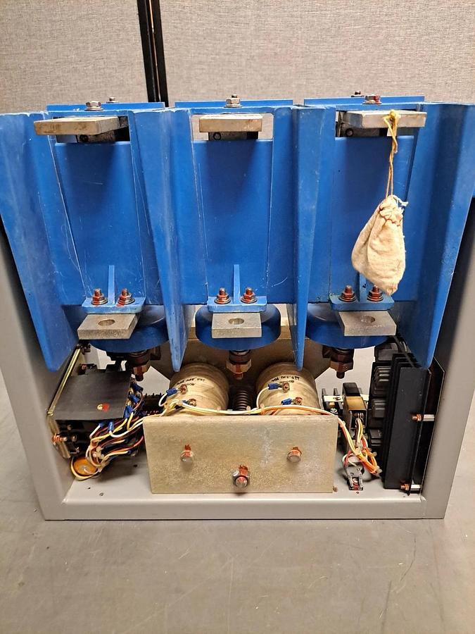 ITT Jennings RP170-2300-00 3-Pole Vacuum Contactor 7.2KV 450A 115/230V AC/DC NEW