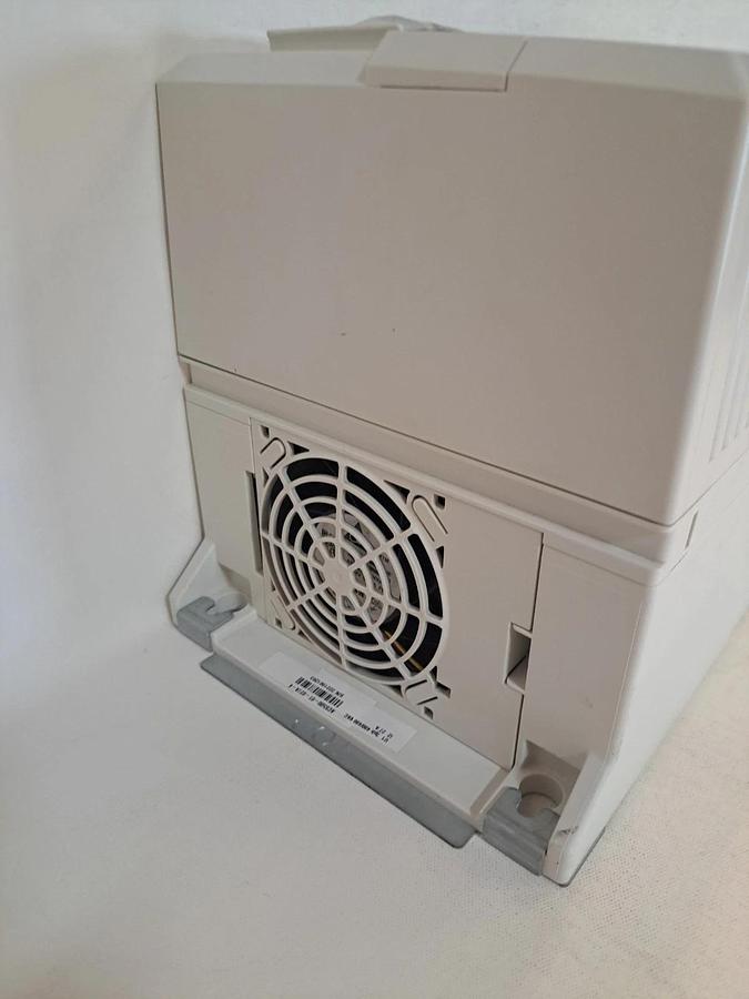 Used ABB ACS580-01-027A-4 Variable Frequency Drive VFD 20HP Mustang Dyno Pull USED