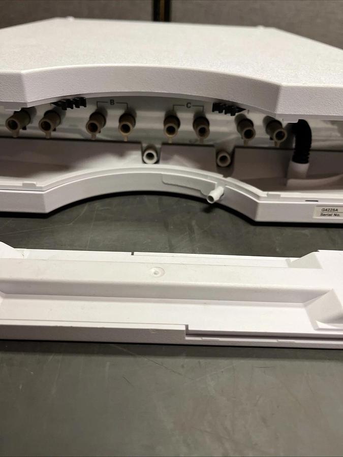 Used Agilent Technologies 1200 Series G4225A Infinity HiP Vacuum Degasser | US SELLER
