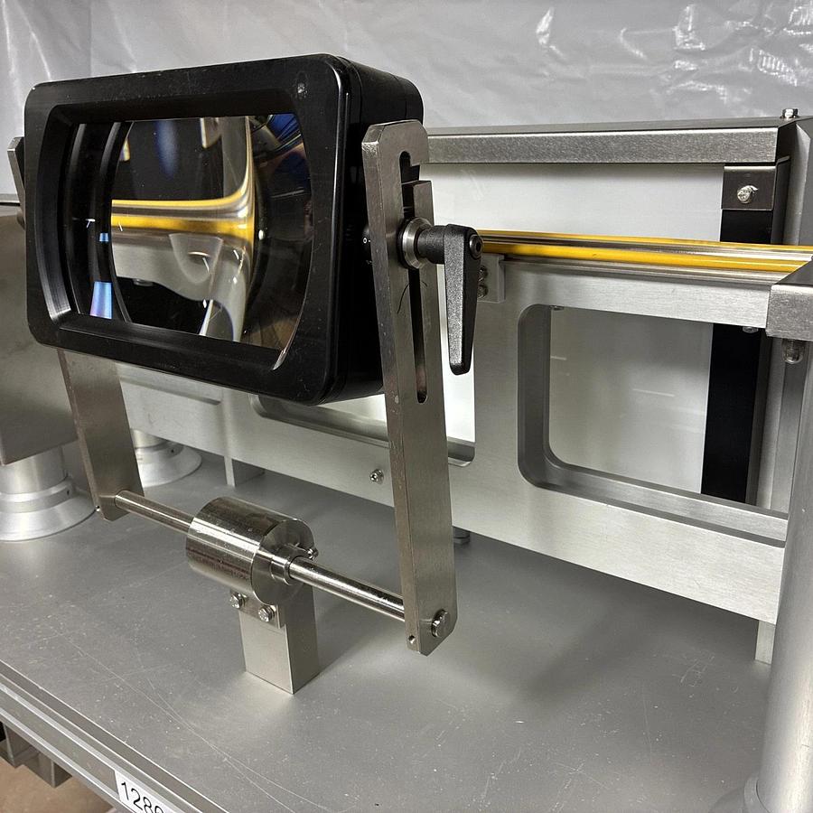 Used Pharmaceutical Syringe Inspection Station. Optima Group Pharma. SIE 2011