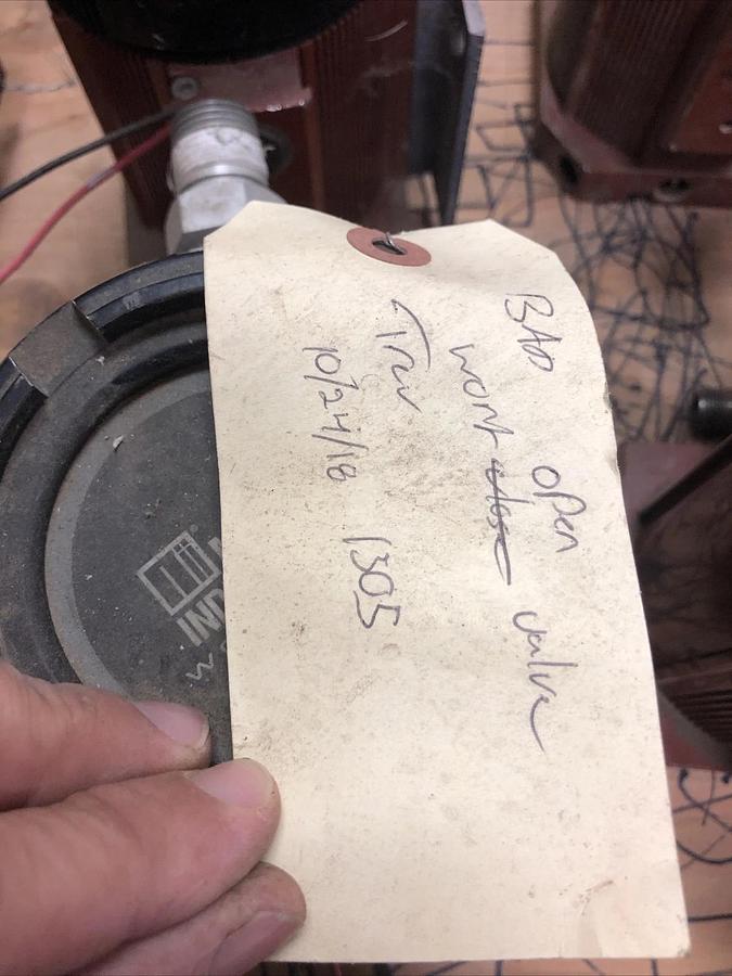 Used 25 Moore Industries IPX2 Natural Gas IP Transmitter IPX2/4-20MA/0-30PSIG/35psi*