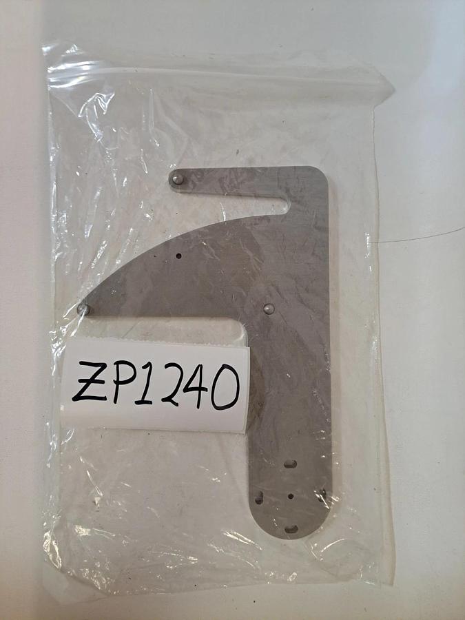 Applied Materials AMAT 0020-28364 Blade 6 In Adv 101 Shutter Endura 5500 New