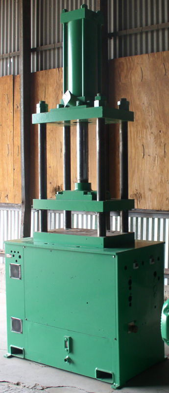Used 40 Ton French Oil Hydraulic Press