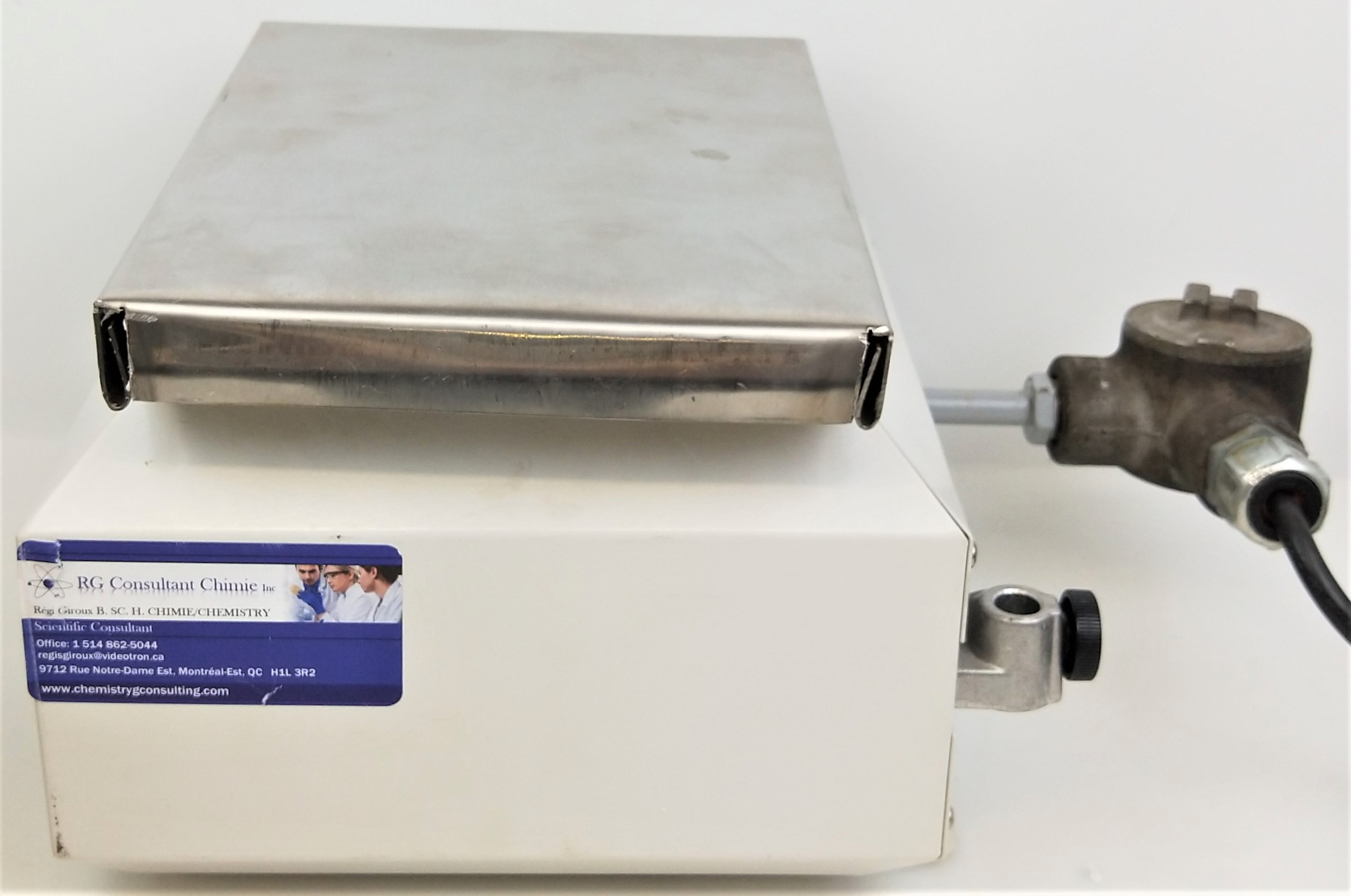Used Thermolyne Safe-T S10 Explosion-Proof Stirrer with Stainless Steel Platform
