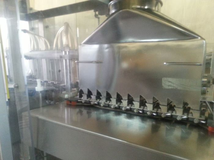 Used Bosch / Bausch & Strobel AMPOULE / VIAL FILLING LINE