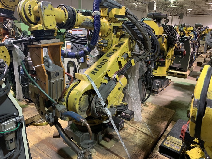 FANUC R2000iB/210F 210KG X 2655MM REACH 6 AXIS CNC ROBOT W/R30iA CONTROLS WITH ARO SERVO GUN