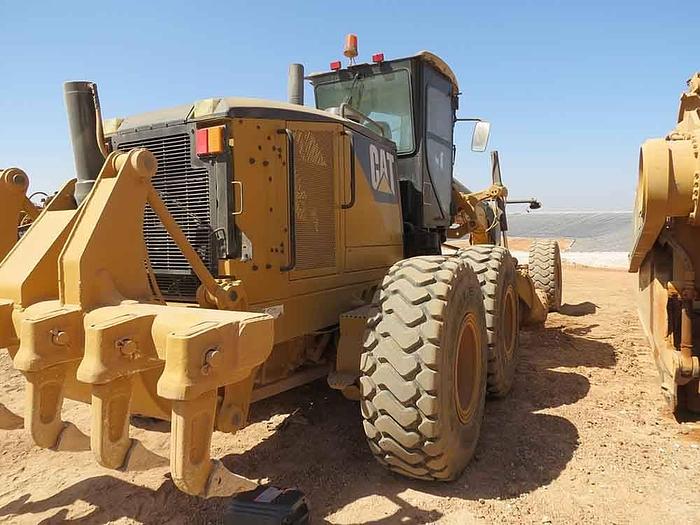 Used 2008 CATERPILLAR 14M