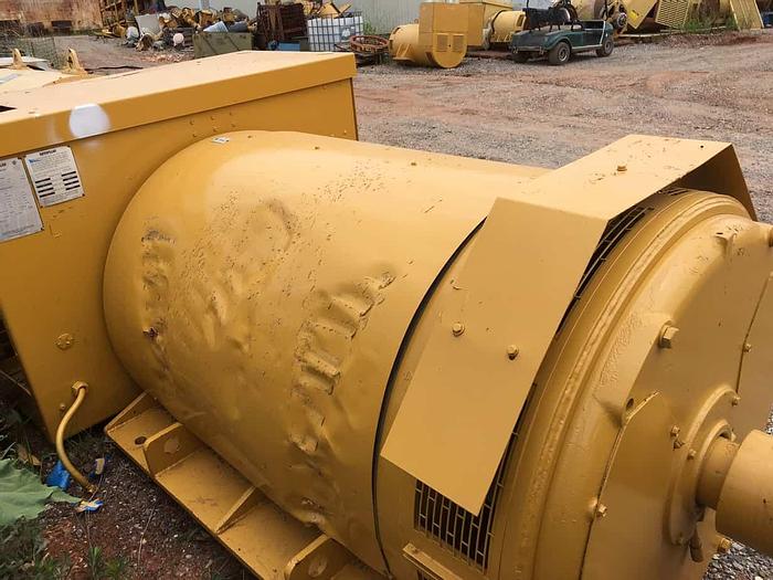 Used Caterpillar 3512 SR4 SCR 1025kW 1200 RPM Double Bearing AC Generator End