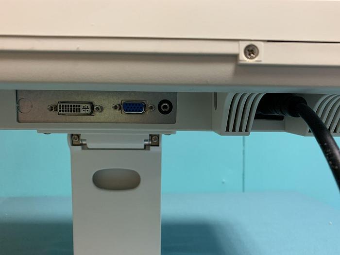 Used Dräger PC220291R LCD Monitor 22 Zoll farbig