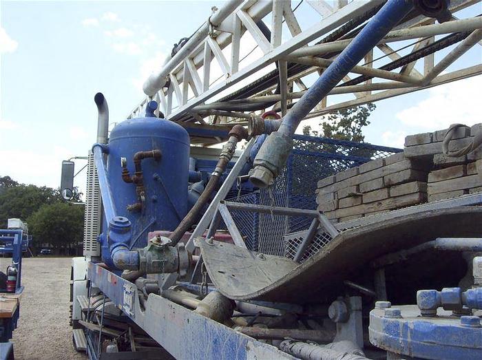 Used 1998 Gardner Denver 1000 Drilling Rig
