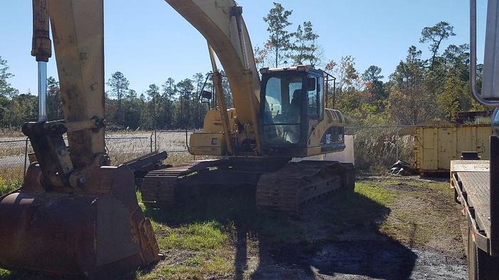 Used 2006 CATERPILLAR 325C