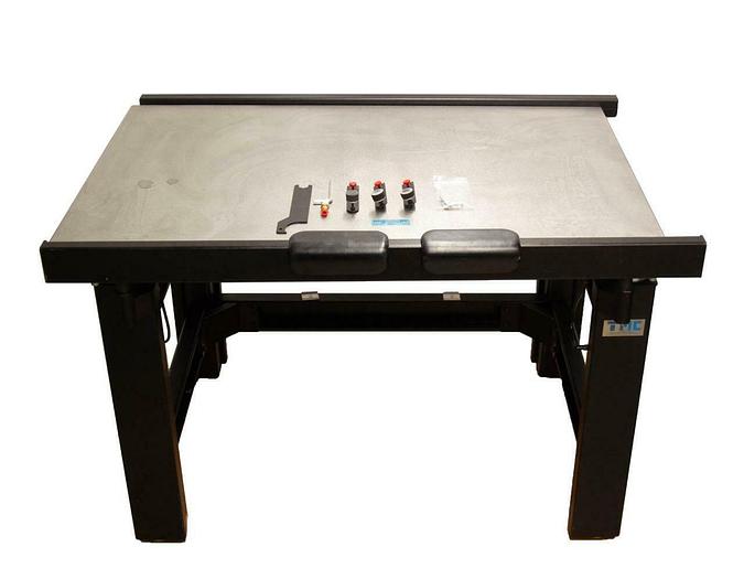 Used TMC 63-541 Micro-G Vibration Isolation Pneumatic Table 48x34x33" (9085)R