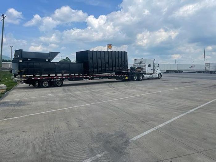 Refurbished 5 yard refurbished Baker Equipment stationary machine and 42 yard HD receiver compaction container