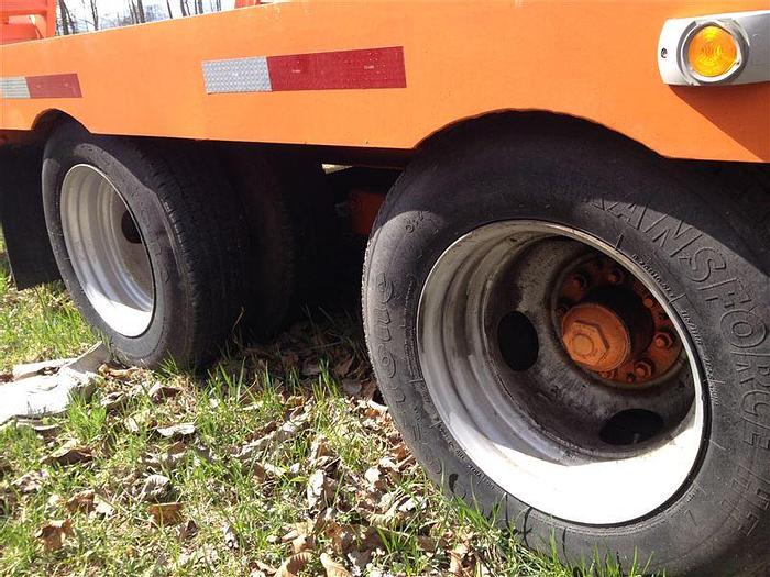 Used 1988 International 16' ft Flat Trailer & 4' ft Dove