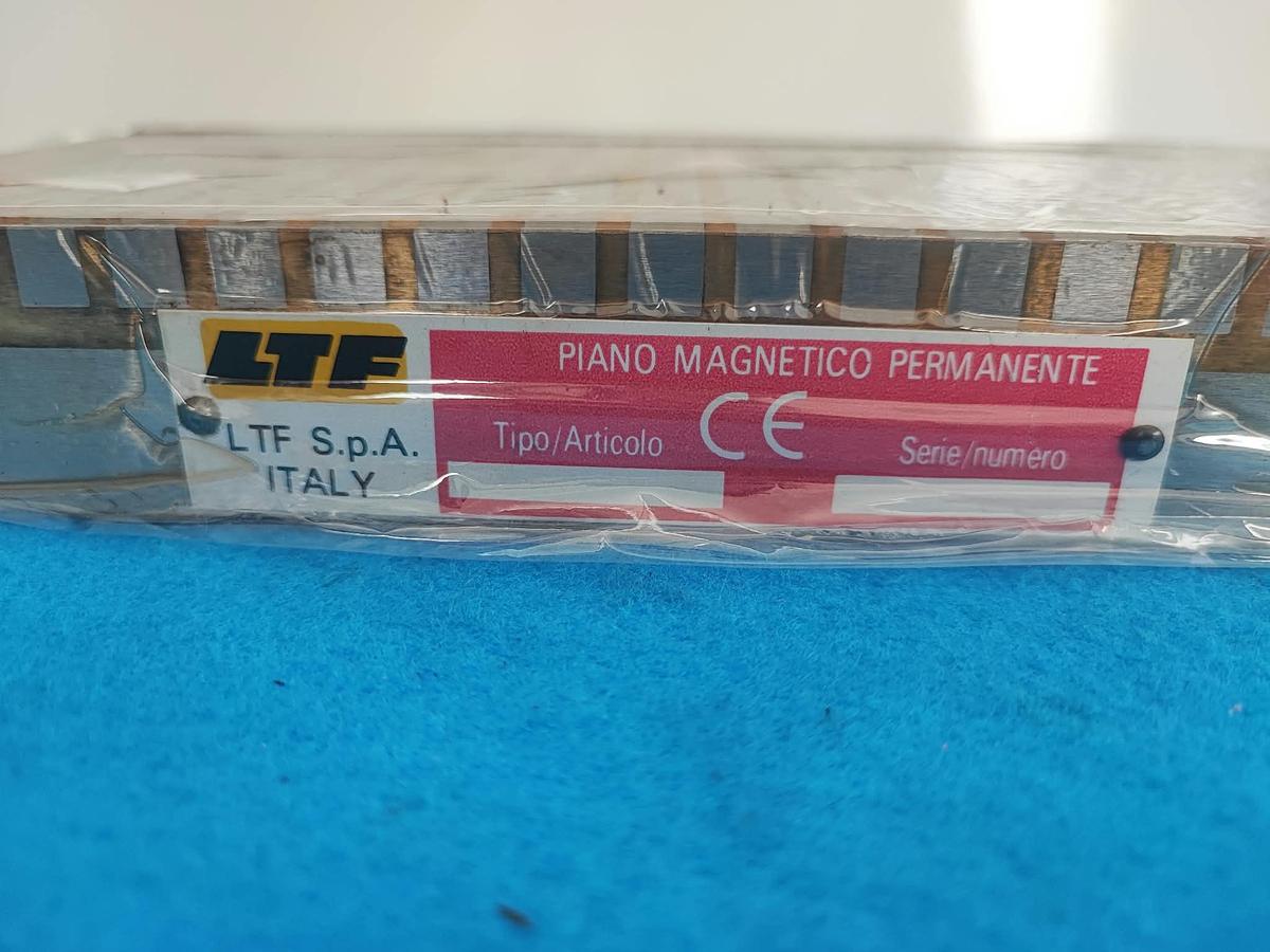 Usato LTF 150x300xH35 (NUOVO) piano magnetico permanente per rettifica e lapidello