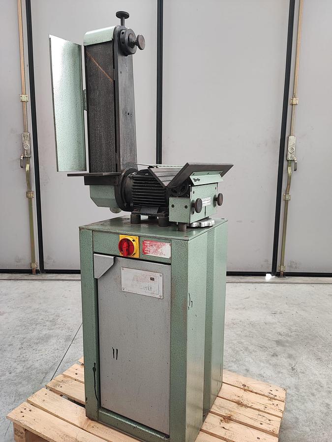 Usato  Levigatrice a nastro abrasivo + Smussatrice ACETI art.02