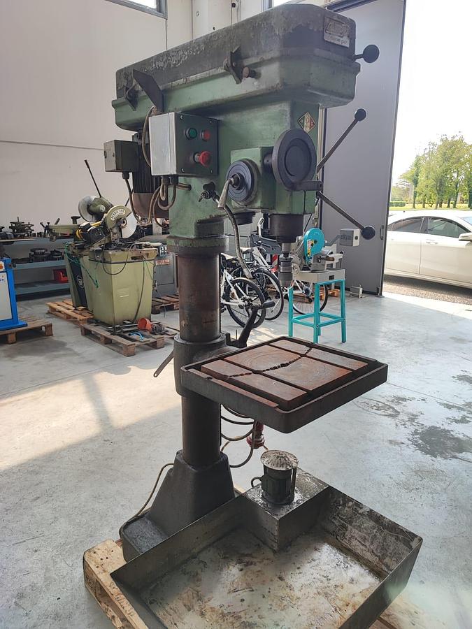 Usato Trapano a colonna FAMUP RAG 40