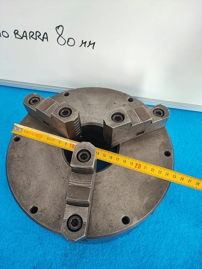 Usato MANDRINO 250 guida semplice, a 3 griffe reversibili