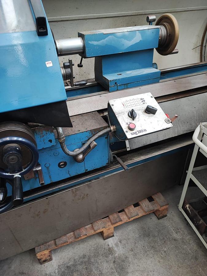 Usato Tornio parallelo GRAZIANO SAG 210N | 210x1500x57| Visualizzato