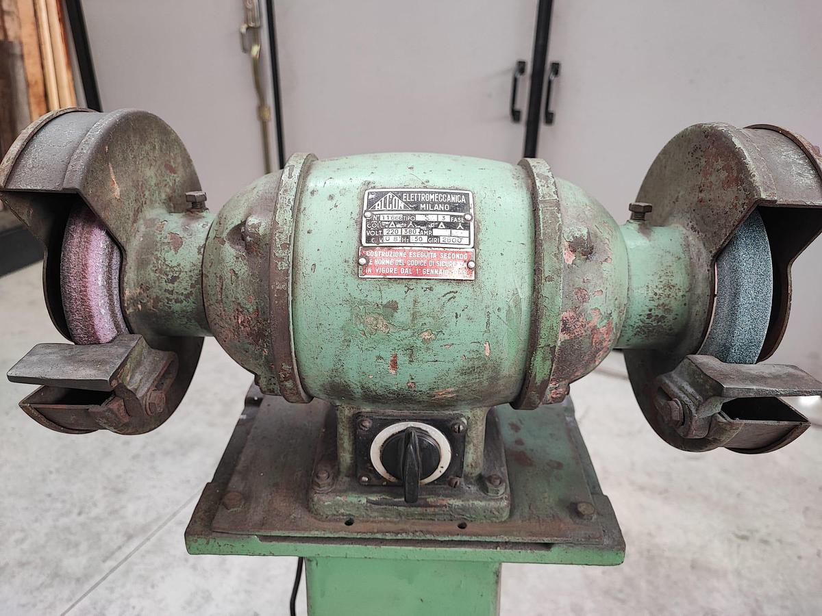 Usato Smerigliatrice doppia mola 