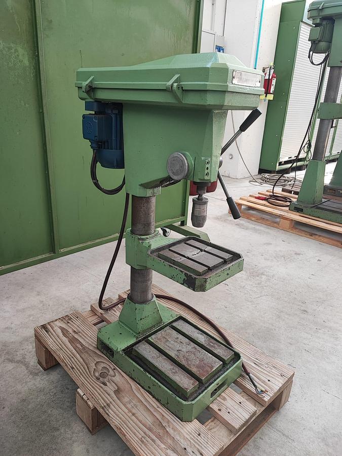 Usato Trapano da banco BIMAK 18 con trasmissione a pulegge